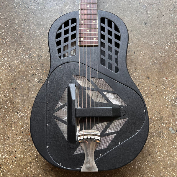 2005 National Polychrome Tricone Specs - Black