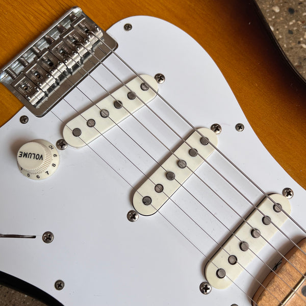 1957 Fender Stratocaster Non-Tremolo Hardtail Vintage Electric Guitar - 2-Tone Sunburst - 10