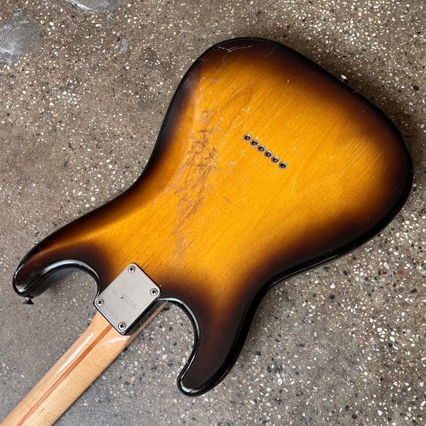 1957 Fender Stratocaster Non-Tremolo Hardtail Vintage Electric Guitar - 2-Tone Sunburst - 23