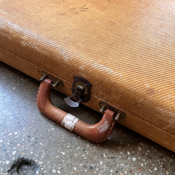 1957 Fender Stratocaster Non-Tremolo Hardtail Vintage Electric Guitar - 2-Tone Sunburst - 32