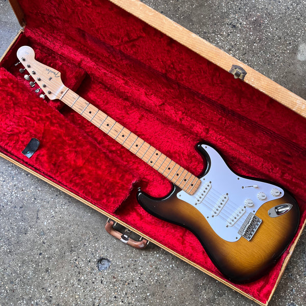 1957 Fender Stratocaster Non-Tremolo Hardtail Vintage Electric Guitar - 2-Tone Sunburst - 33