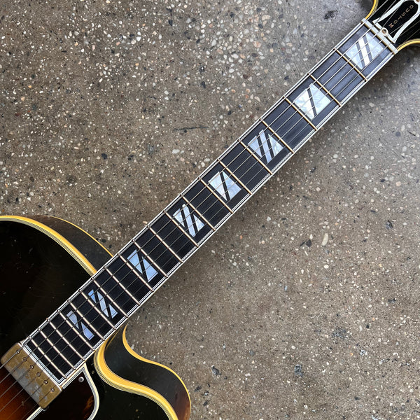 Gibson Johnny Smith 1968 - Sunburst - 11