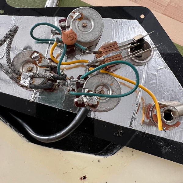 Gibson USA '67 Flying V 1991 - Classic White - 25