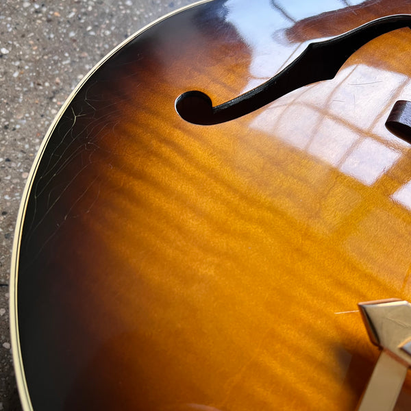 Gibson ES-175 Hollow Body Electric Guitar 1998 - Vintage Sunburst - 7