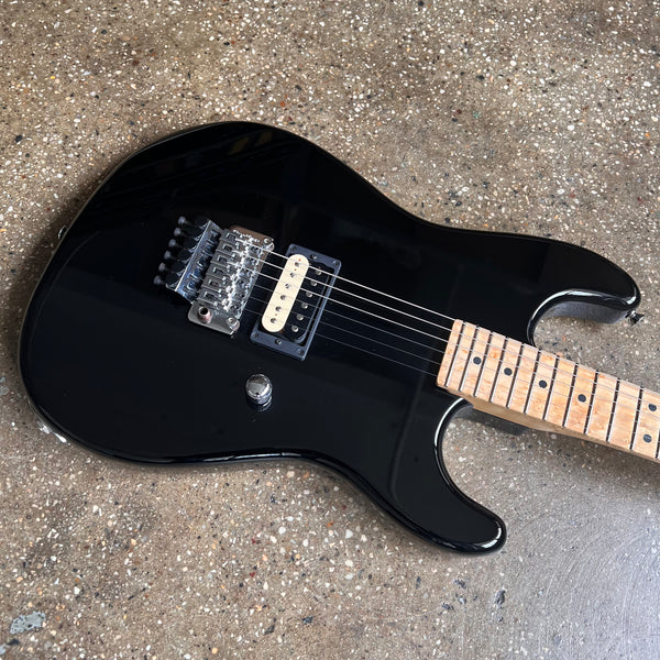 Wayne Charvel Rock Legend 2002 - Black with Matching Headstock - 6