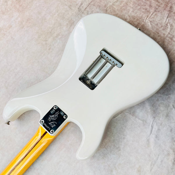 2008 Fender Eric Johnson Stratocaster Maple Artist Series Electric Guitar White Blonde - 14