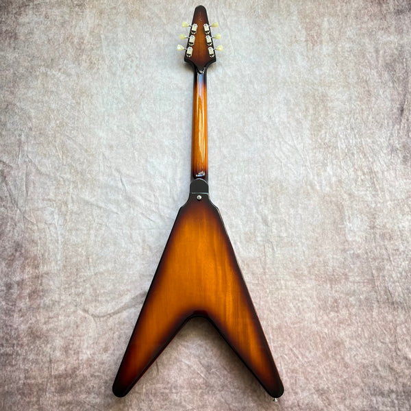 Gibson Custom Shop '67 Flying V 2016 - Vintage Sunburst - 13