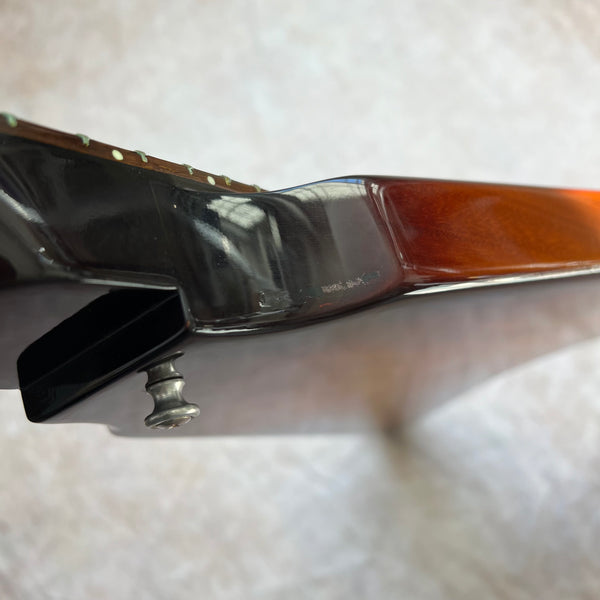 Gibson Custom Shop '67 Flying V 2016 - Vintage Sunburst - 8