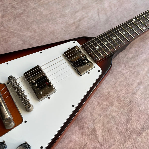 Gibson Custom Shop '67 Flying V 2016 - Vintage Sunburst - 6