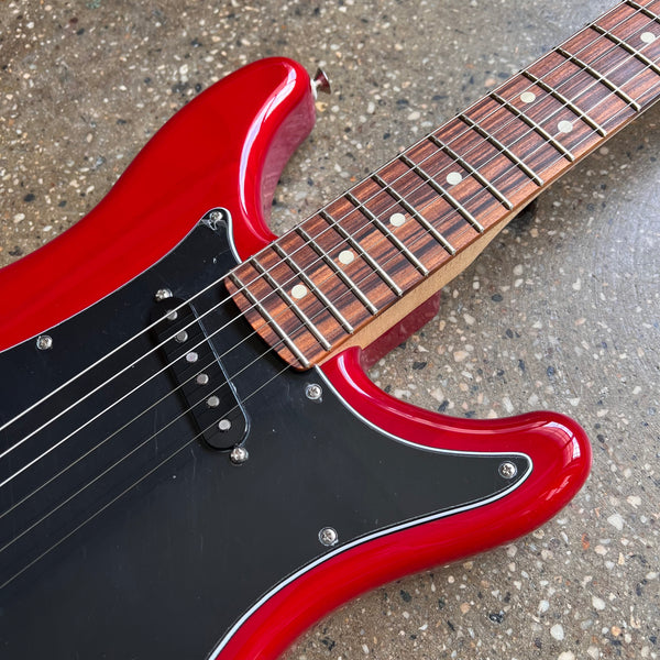 Fender Player Lead II Pau Ferro Fingerboard 2019 - Crimson Red Transparent - 3