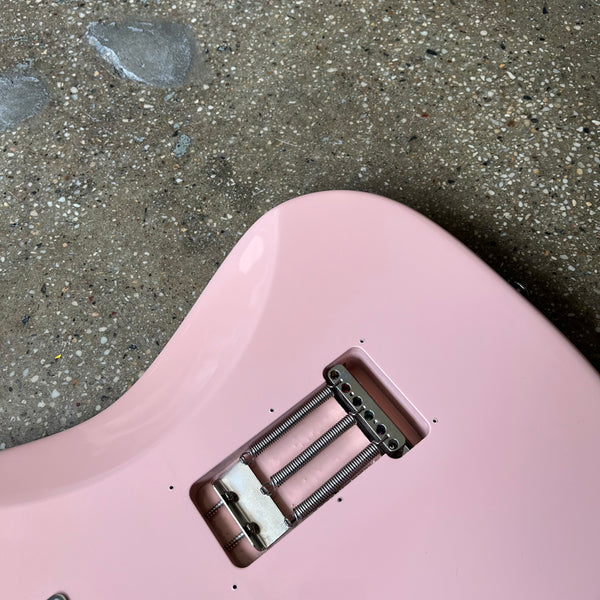 G&L USA Legacy 2019 - Shell Pink - 13