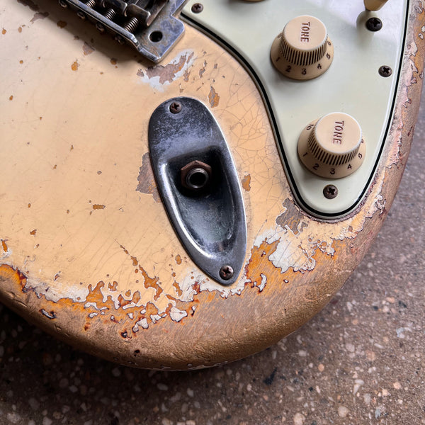 Fender Custom Shop '63 Stratocaster Heavy Relic Masterbuilt by Vincent van Trigt 2021 - Vintage White over 3-Tone Sunburst - 6
