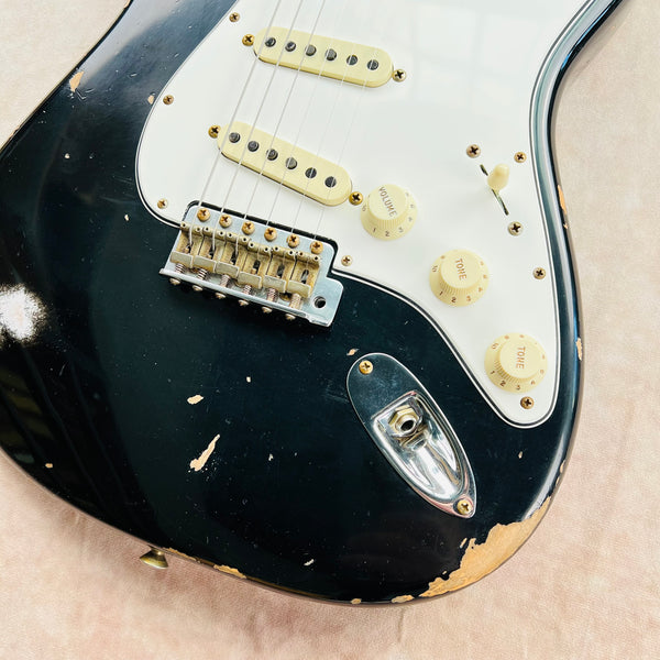 Fender Custom Shop 1967 Stratocaster Heavy Relic 2022 - Aged Black - 5