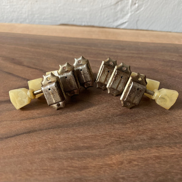Kluson Deluxe Tuner Set Keystone Button No Line Single Ring Vintage 1952-1956 - Nickel - 1