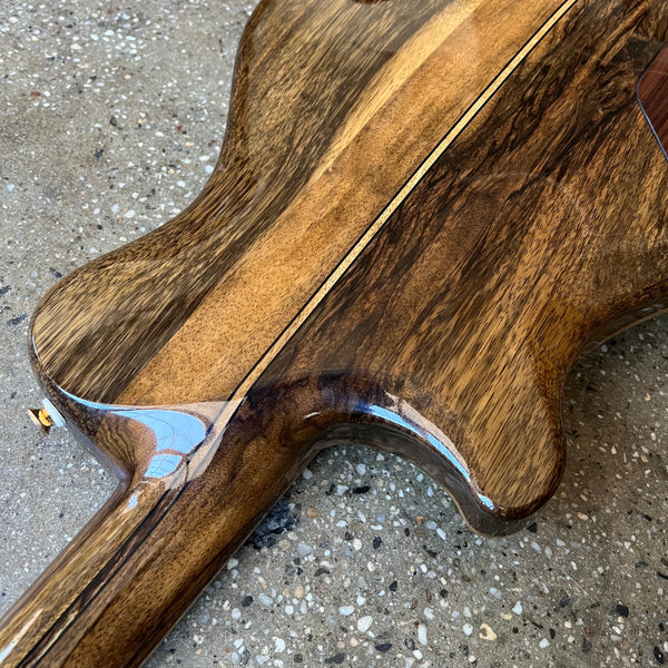 New Orleans Guitar Company Voodoo Custom 2020s - Natural - 16