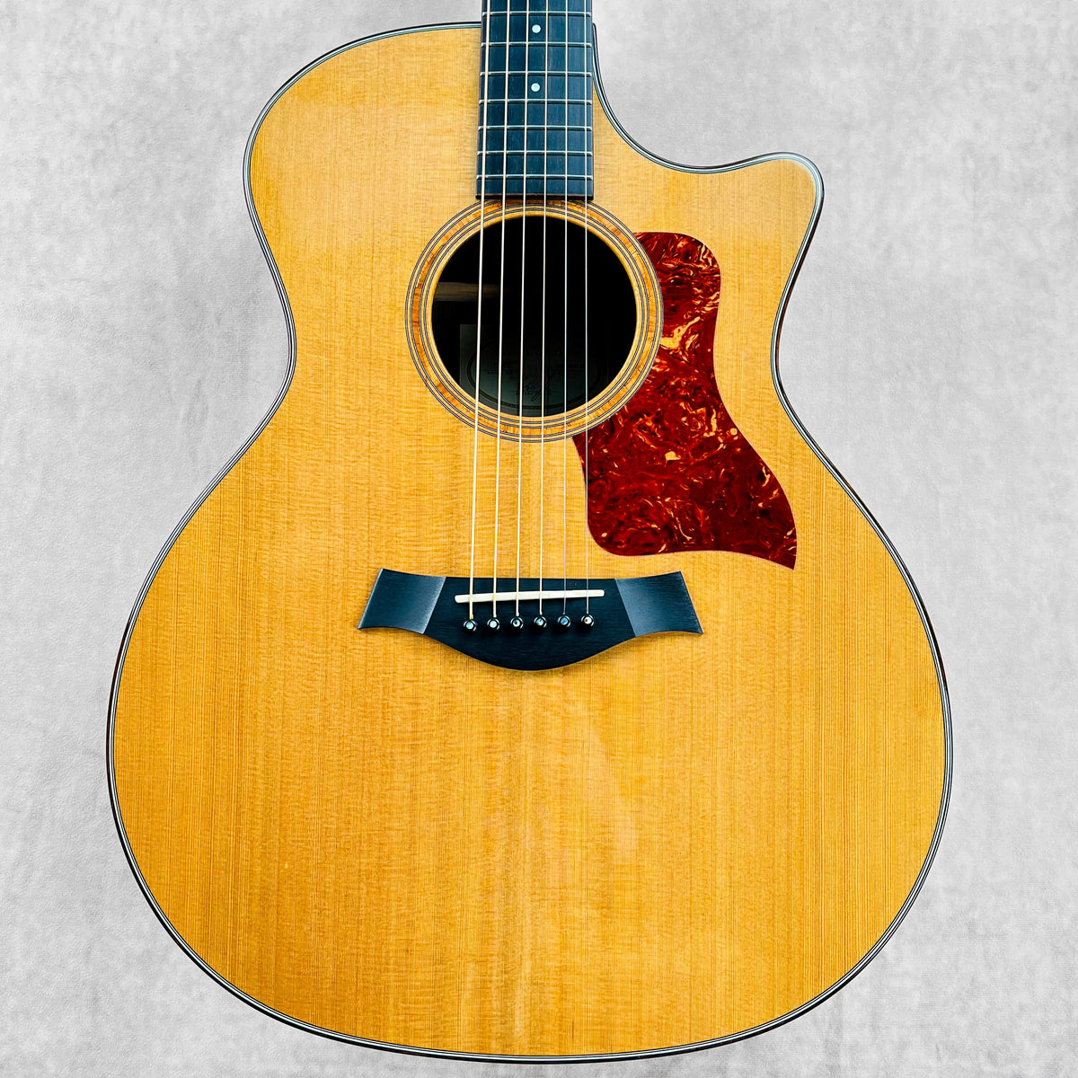 2006 Taylor 714ce Specs - Natural | Tone Wolf