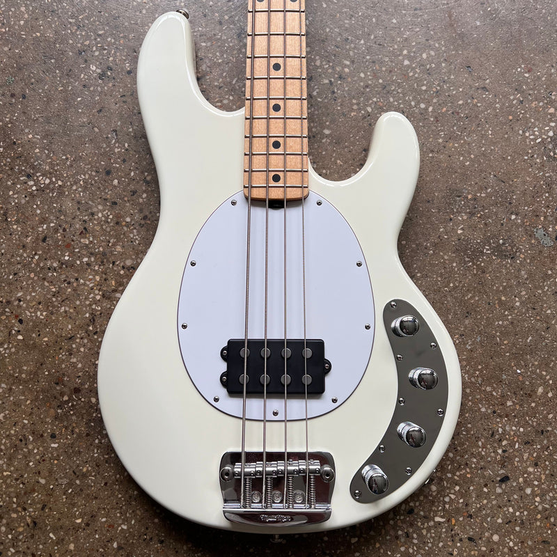 Ernie Ball Music Man StingRay 4H Maple 2015 - White - 1
