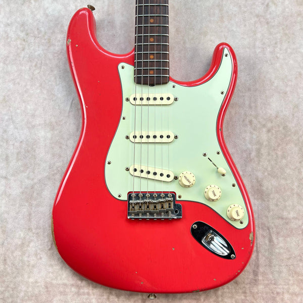 2017 Fender Custom Shop 1960 Stratocaster Relic Specs - Aged Fiesta Red