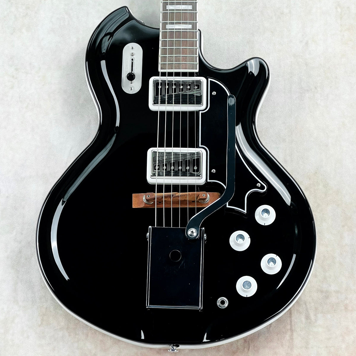 2017 Supro Americana Series Coronado II Vibrato Specs - Jet Black