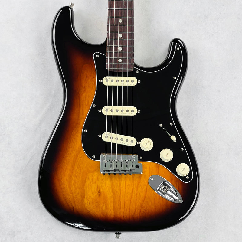 Fender American Ultra Luxe Stratocaster Rosewood Fingerboard 2021 - 2-Color Sunburst