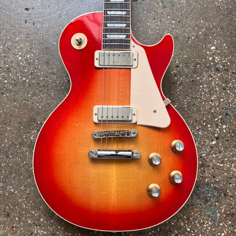 2022 Gibson Les Paul 70s Deluxe Specs - 70s Cherry Sunburst