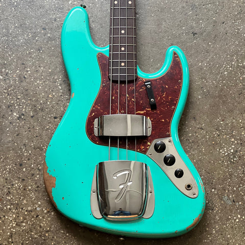 2023 Fender Custom Shop 1964 Jazz Bass Relic Specs - Sea Foam Green