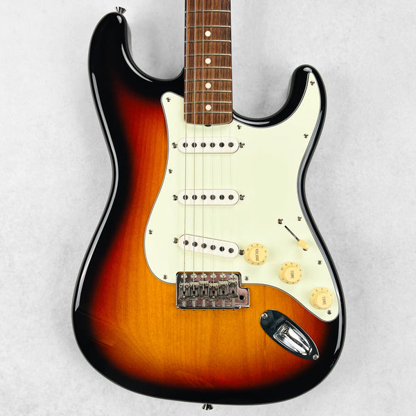 2006 Fender ST-62 Stratocaster Crafted In Japan with HSC Specs - 3-Tone Sunburst