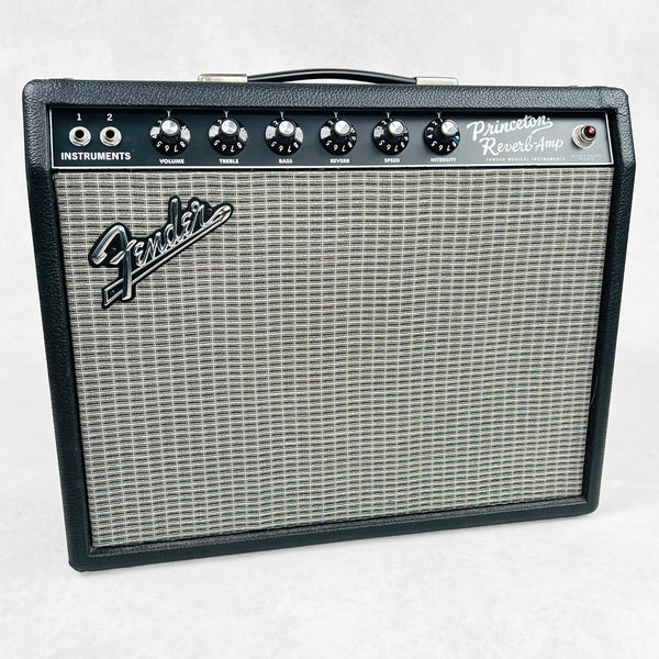 2008 Fender 65 Princeton Reverb Reissue 1x10" Combo Amplifier Specs - Black