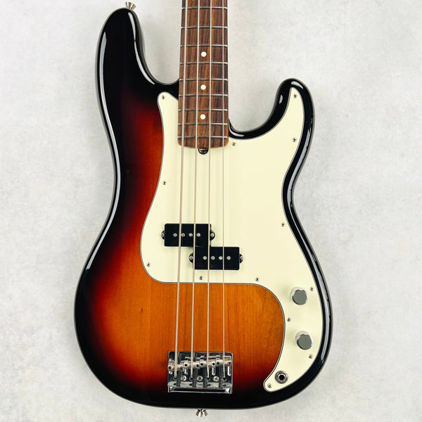 2018 Fender American Prefessional Precision Bass Rosewood Fingerboard Specs - 3-Color Sunburst