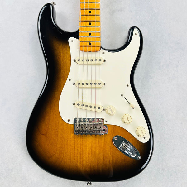 2005 Fender Eric Johnson Stratocaster Specs - 2-Tone Sunburst