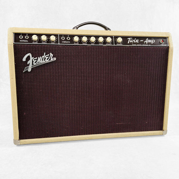 1962 Fender Twin 6G8 2x12" Combo Amplifier Specs - Blonde
