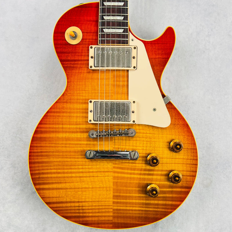 Gibson Custom Shop 1959 Les Paul Reissue 2000 Heritage Cherry Sunburst Specifications