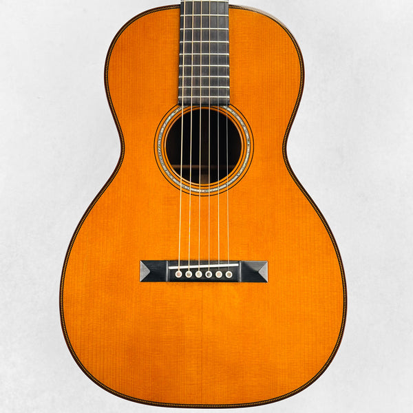 2010 Martin Custom Shop 0-28 Carpathian Spruce & Amazon Rosewood 12-Fret Specs - Natural