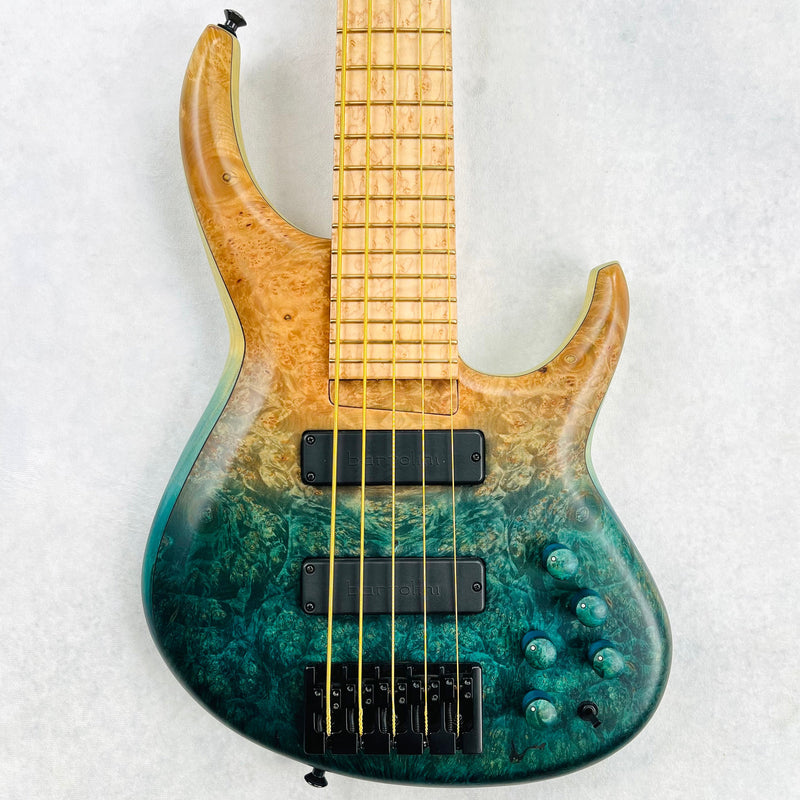 MTD Michael Tobias Design USA 530-24 5-String Bass Caribbean Ocean Blue Fade Specifications