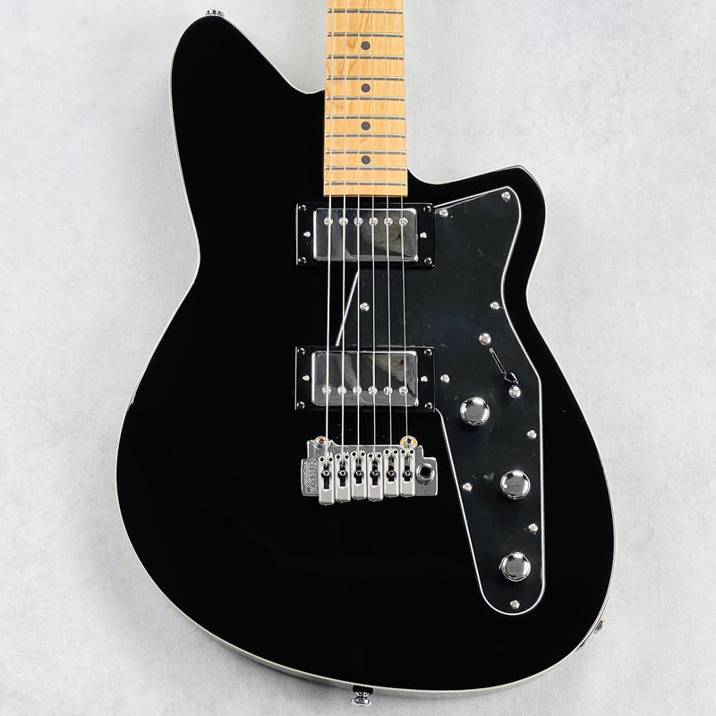 Reverend Jetstream HB 2025 Midnight Black Specifications