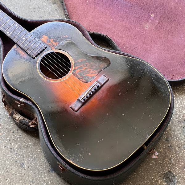 1934 Gibson Jumbo Sunburst Vintage Acoustic Guitar Top Wear