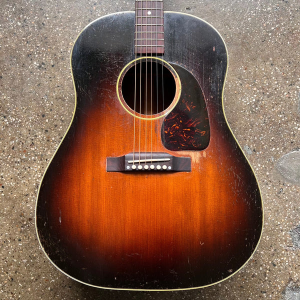 Gibson J-45 1950 Vintage Acoustic Guitar - Sunburst - 1