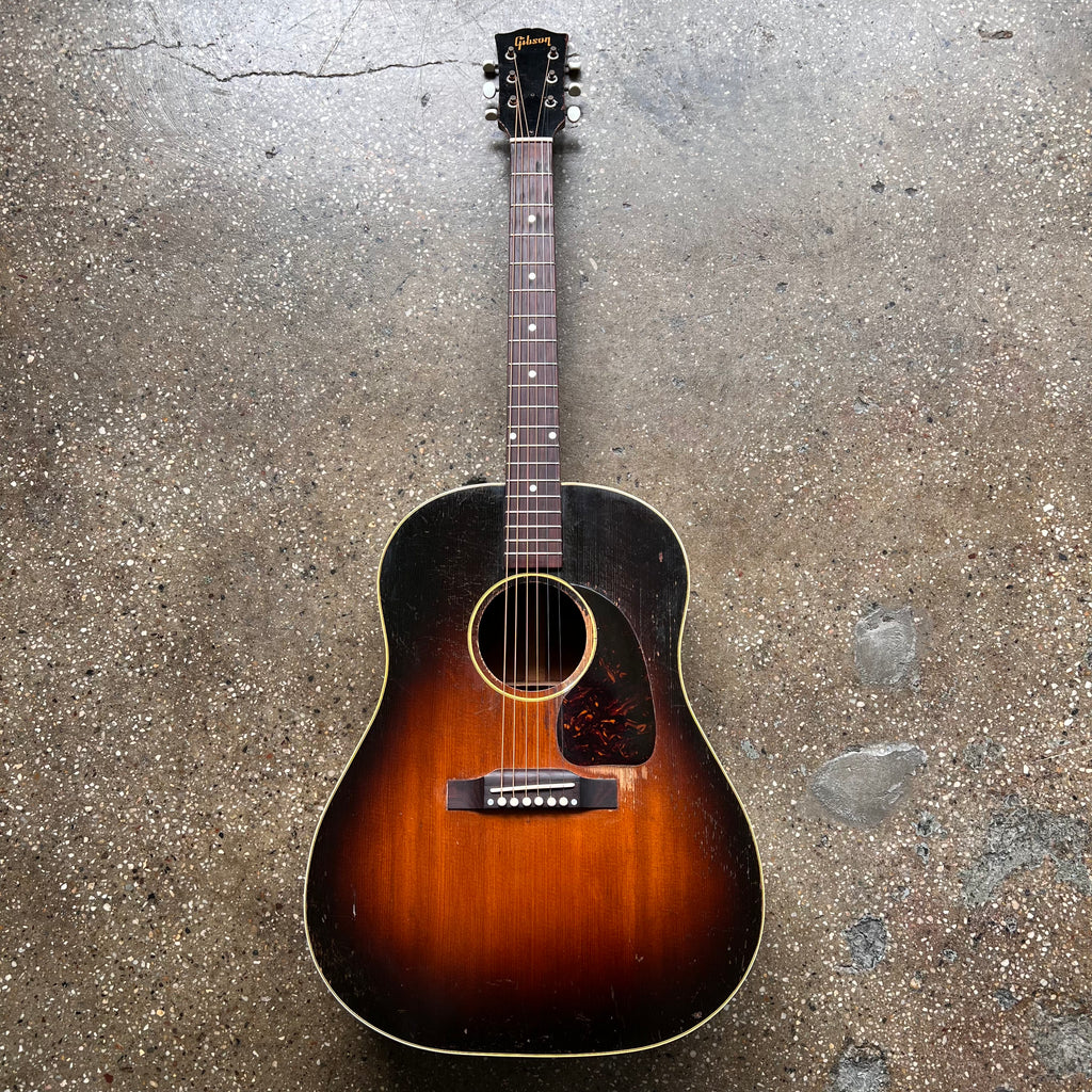 Gibson J-45 1950 Vintage Acoustic Guitar - Sunburst - 2