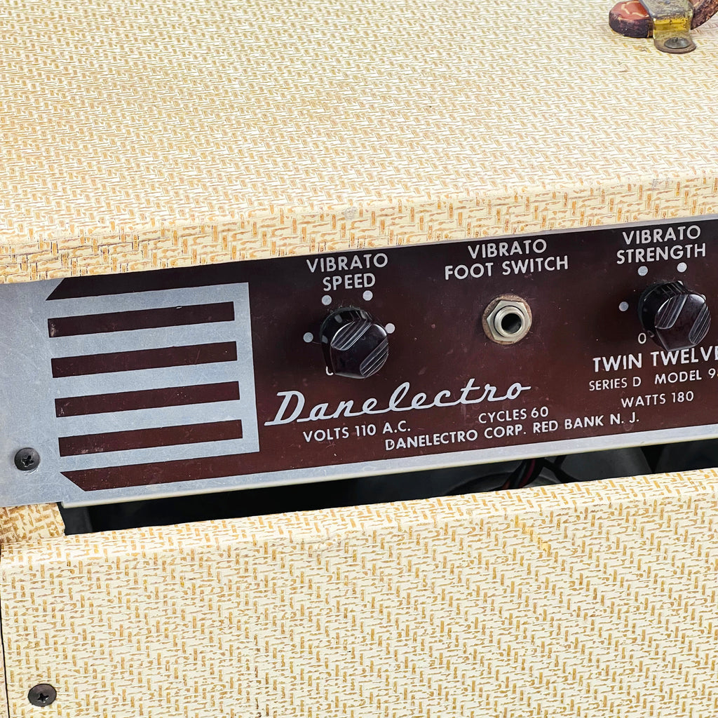 Danelectro Twin Twelve Series D Model 98 2x12" Combo 1950s - Cream - 9