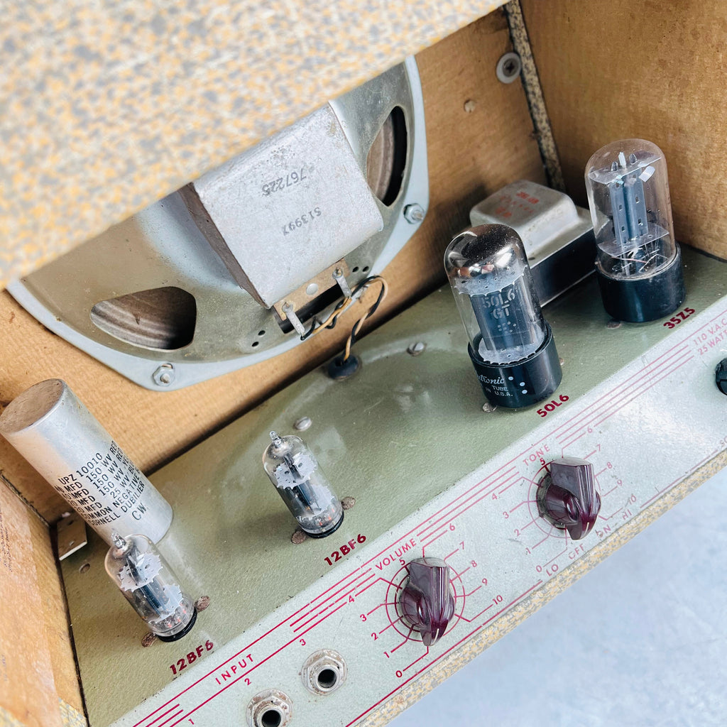 1962 Lectrolab Sound Projects Model R200B Vintage Guitar Tube Combo Amplifier Cream - 13