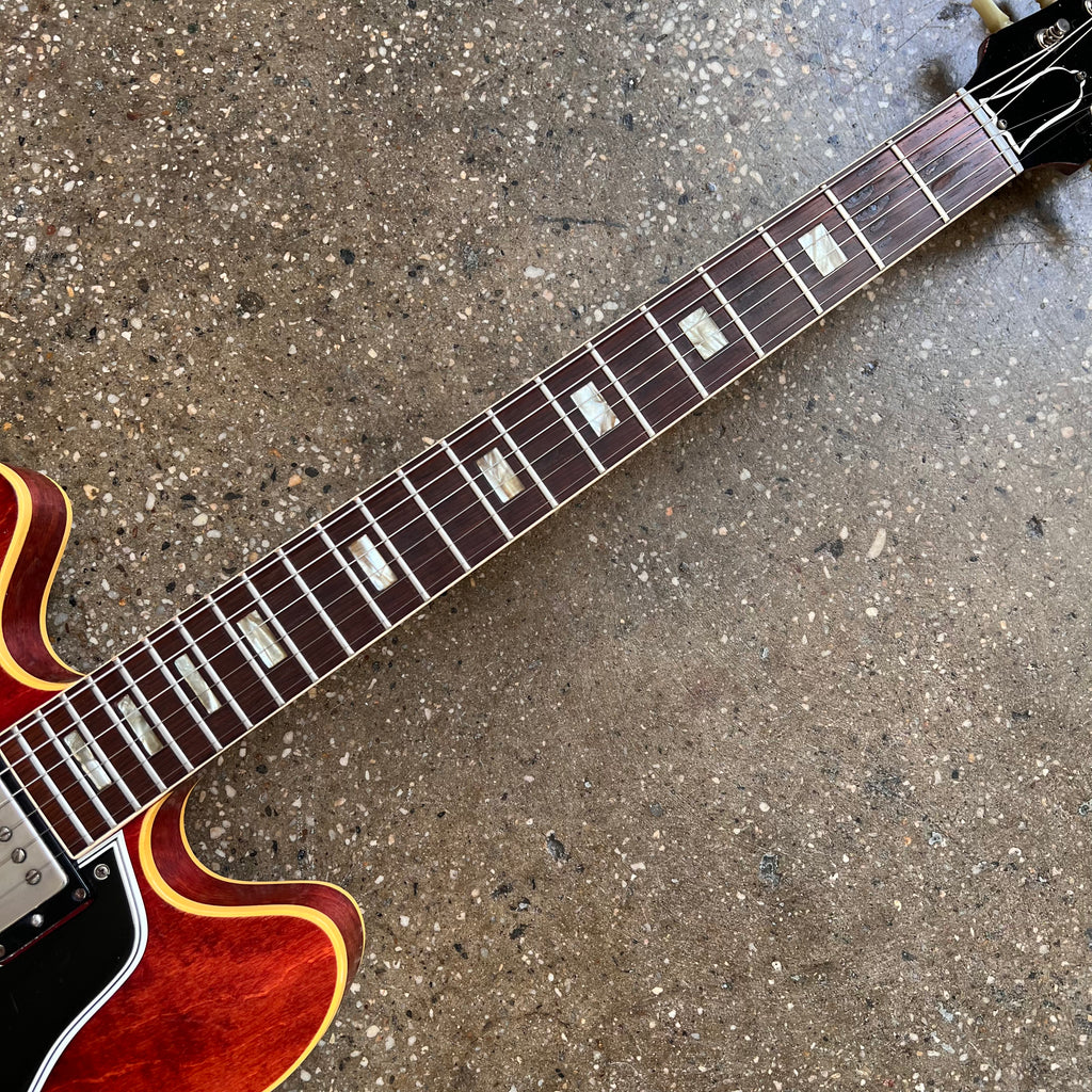 1963 Gibson ES-335TD Semi-Hollow Vintage Electric Guitar with Bigsby Cherry - 8