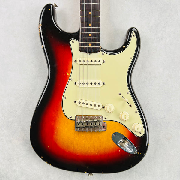1964 Fender Stratocaster Vintage Electric Guitar 3-Tone Sunburst - 1