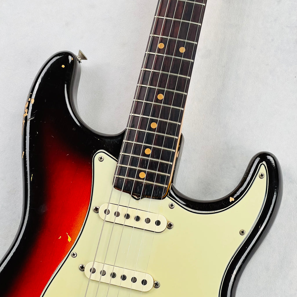 1964 Fender Stratocaster Vintage Electric Guitar 3-Tone Sunburst - 3