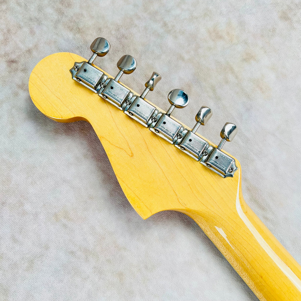 1965 Fender Jazzmaster Bound Neck with Dot Inlays - 3 Tone Sunburst - 19