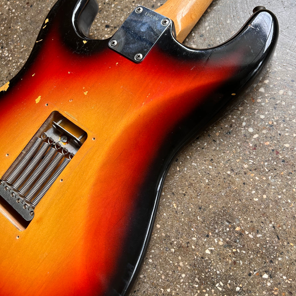 1965 Fender Stratocaster Vintage Electric Guitar Three Tone Sunburst - 20
