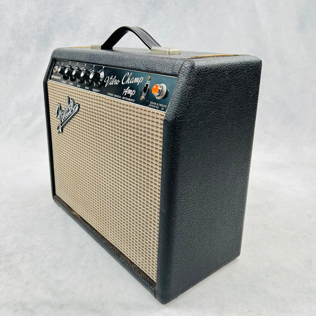 1965 Fender Vibro Champ Amp 1x8" Vintage Guitar Combo Amplifier Black - 3