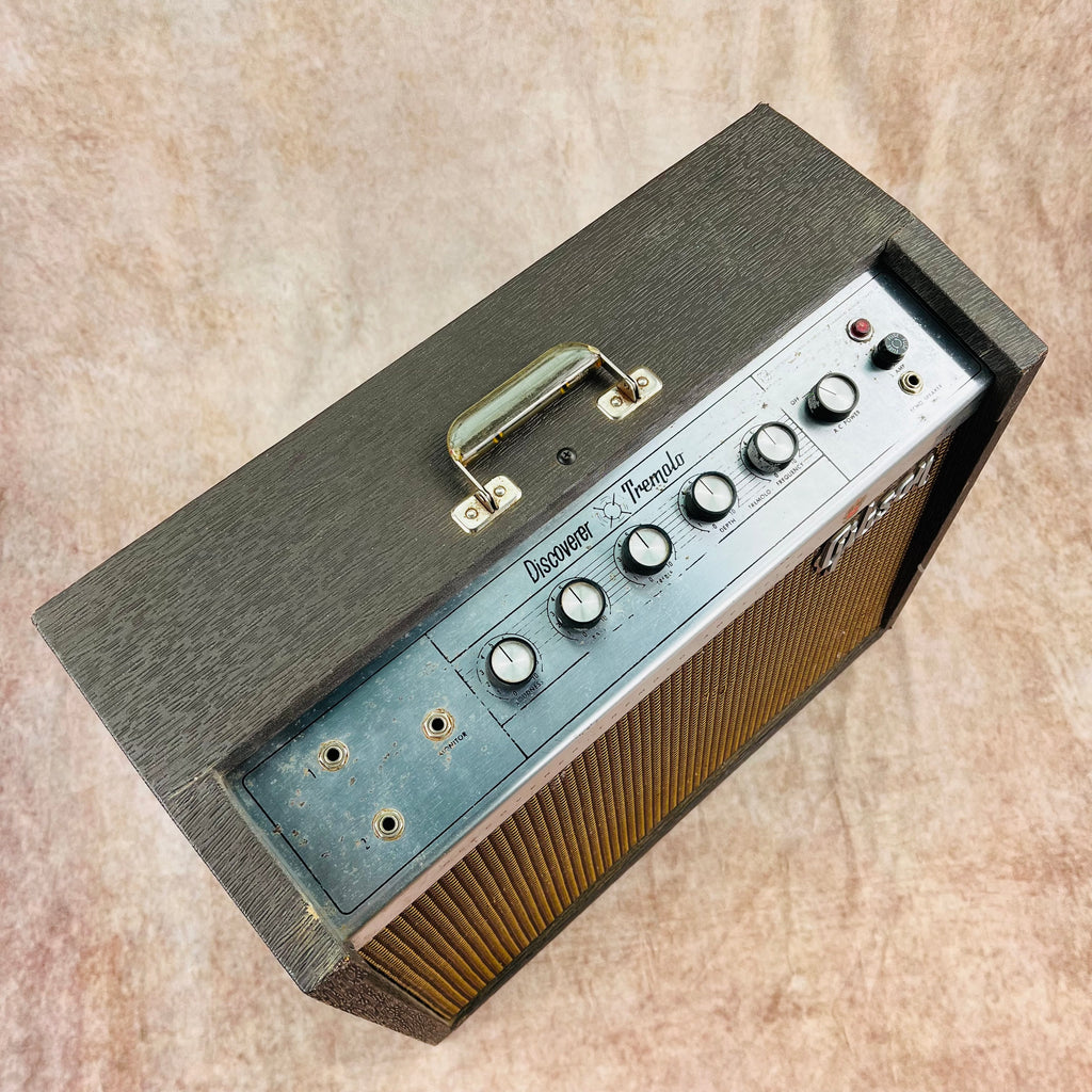 Gibson GA-8T Discoverer Tremolo 1x12" Vintage Guitar Combo Amplifier 1965 - Black - 2