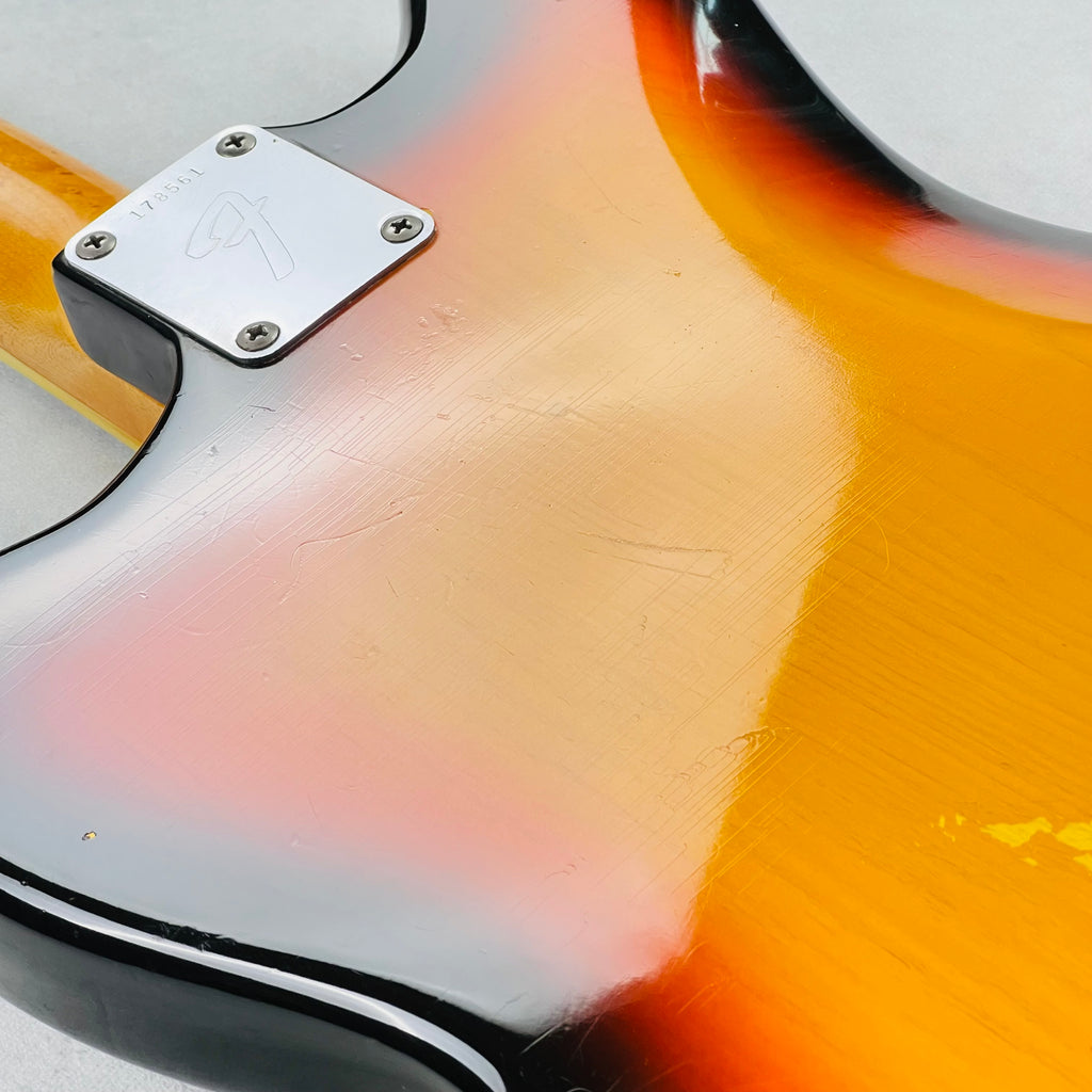 1966 Fender Jaguar Vintage Electric Guitar 3-Tone Sunburst - 16