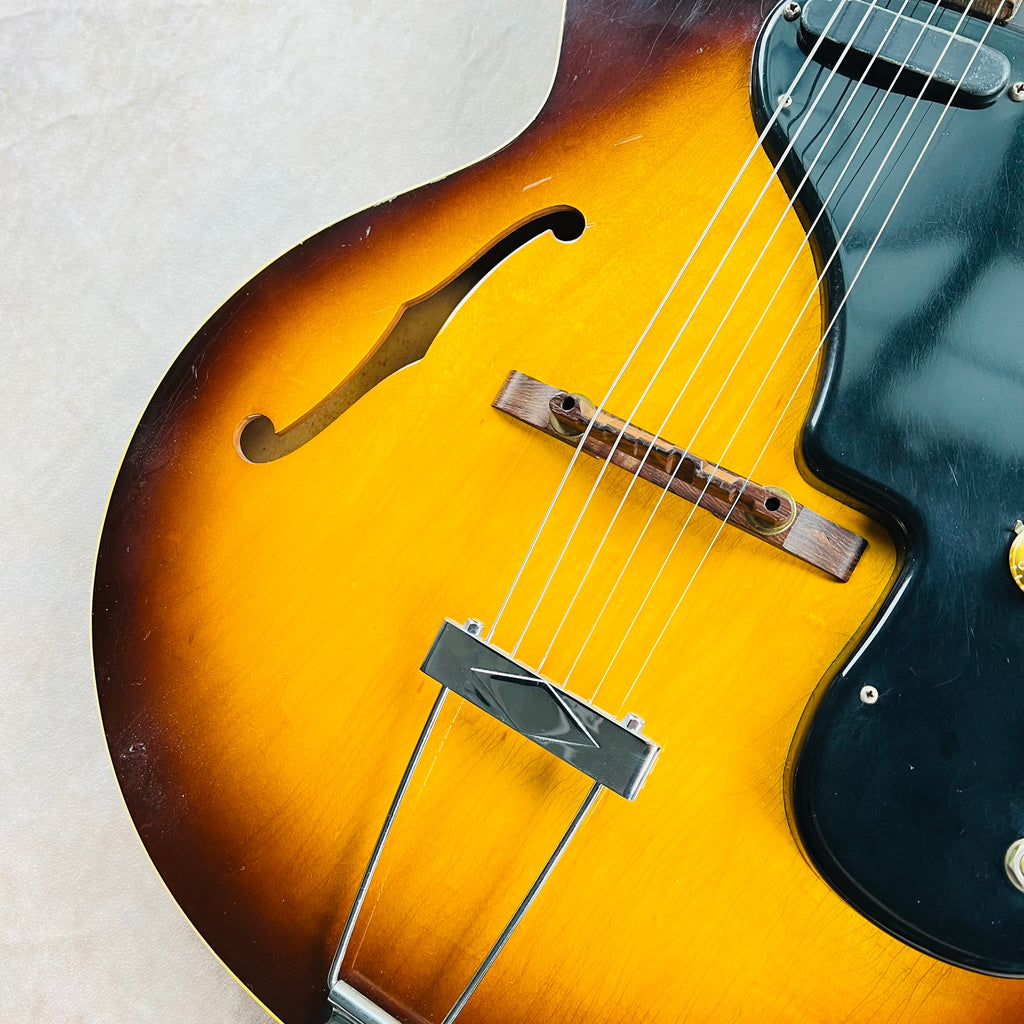 1966 Gibson ES-120T Thinline Hollow Body Vintage Electric Guitar - Sunburst - 4