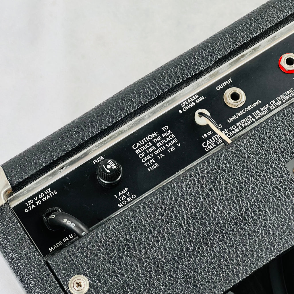 1983 Fender Super Champ 1x10" Vintage Guitar Combo Amplifier Black - 11